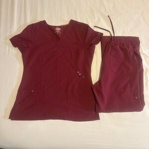 Dickies Scrubs Set